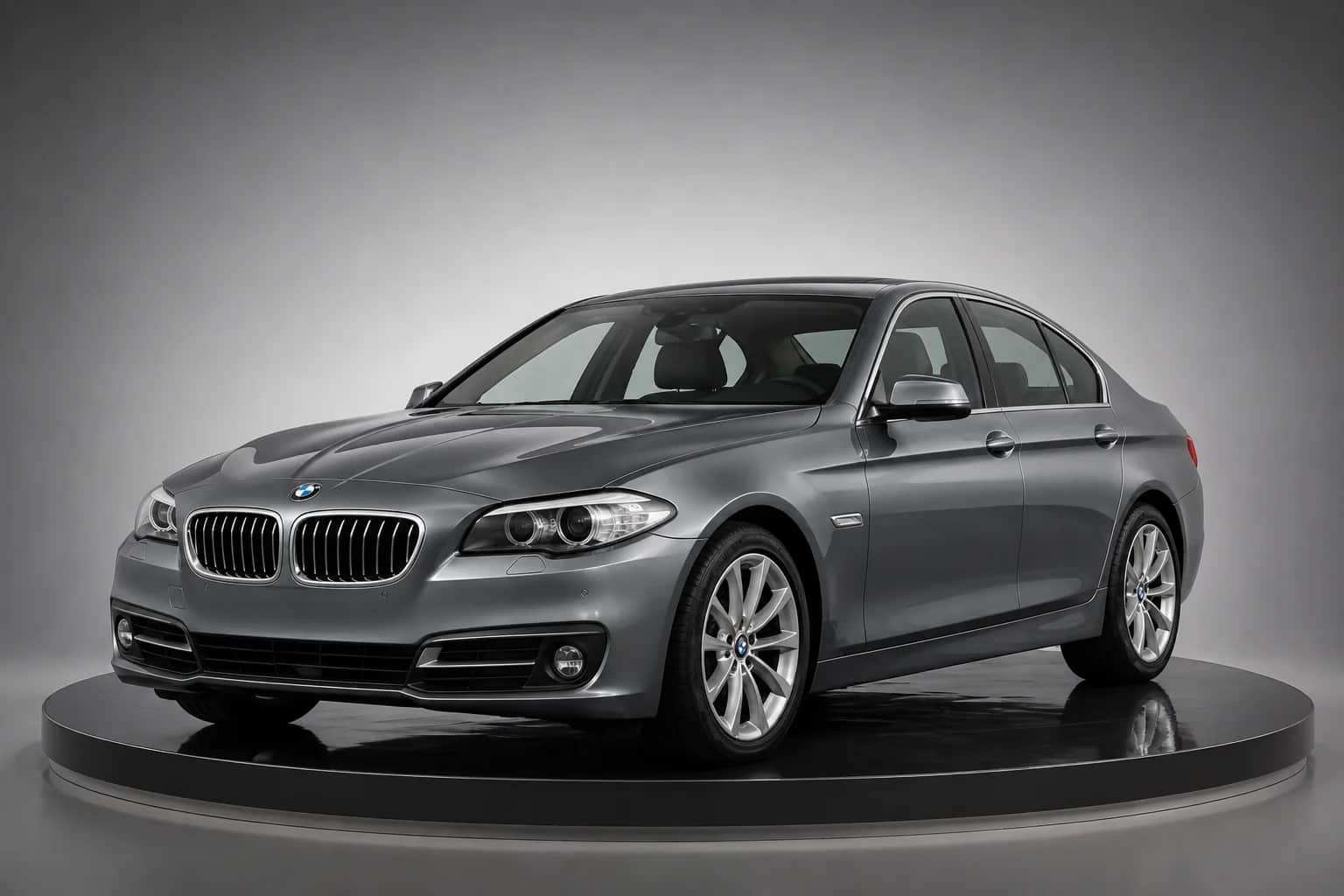 BMW 5 Series 520i 2014-1